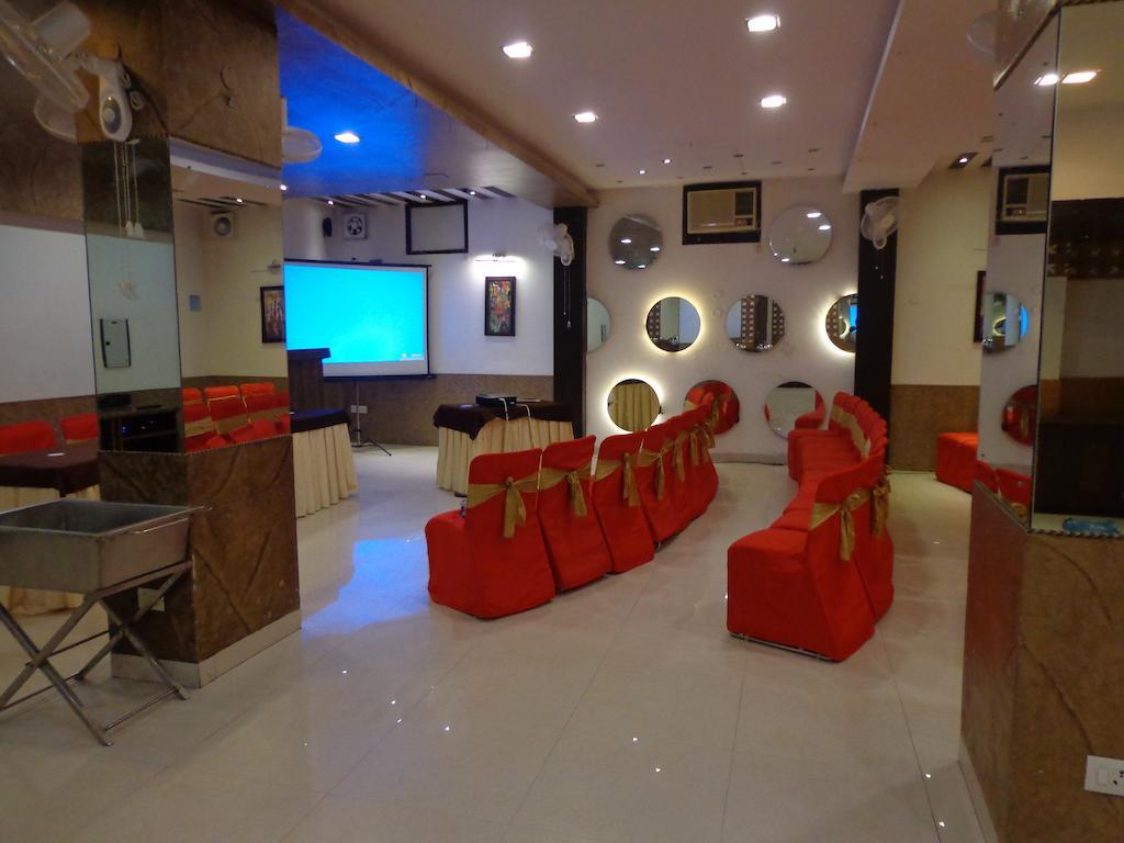 Hotel Aashyana Alwar Zewnętrze zdjęcie