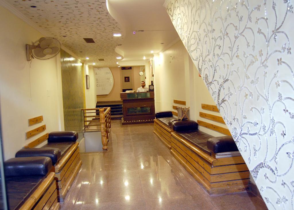 Hotel Aashyana Alwar Zewnętrze zdjęcie