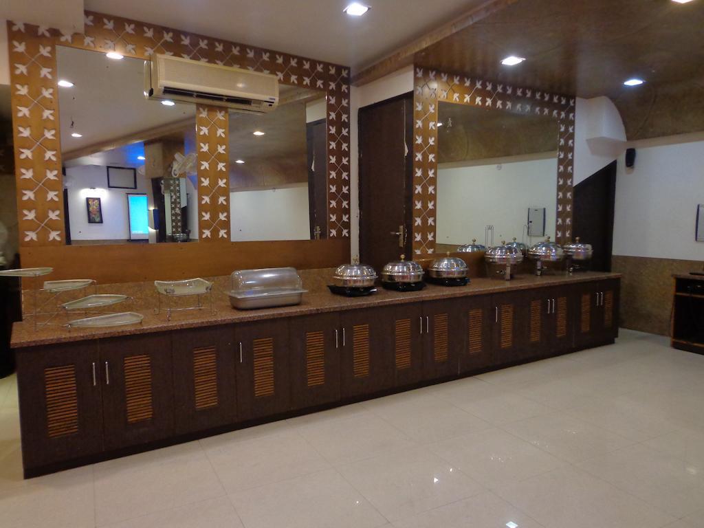 Hotel Aashyana Alwar Zewnętrze zdjęcie