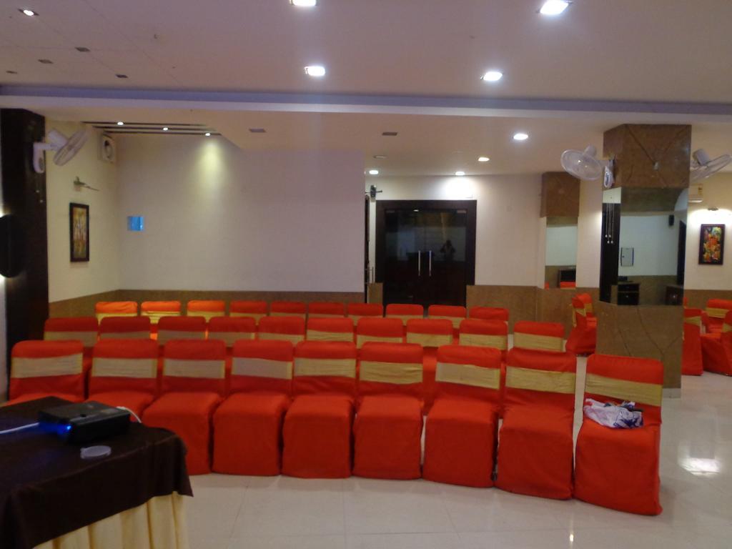 Hotel Aashyana Alwar Zewnętrze zdjęcie